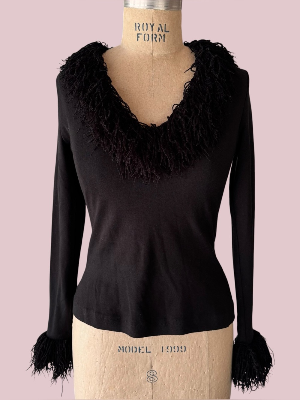 Vintage 90s Mauvaises Filles Black Fluffy Long Sleeve